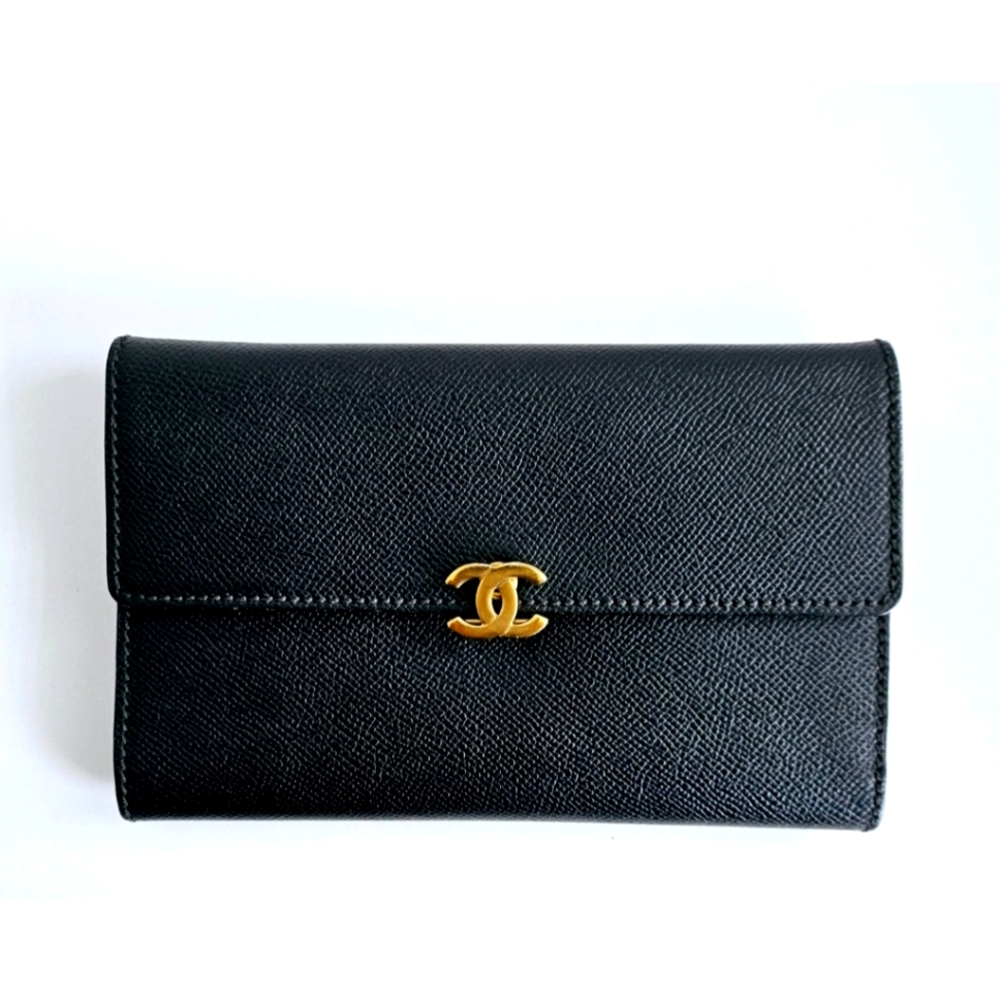 Chanel Vintage Caviar Travel Organizer/Clutch/Large Wallet (JB1112)